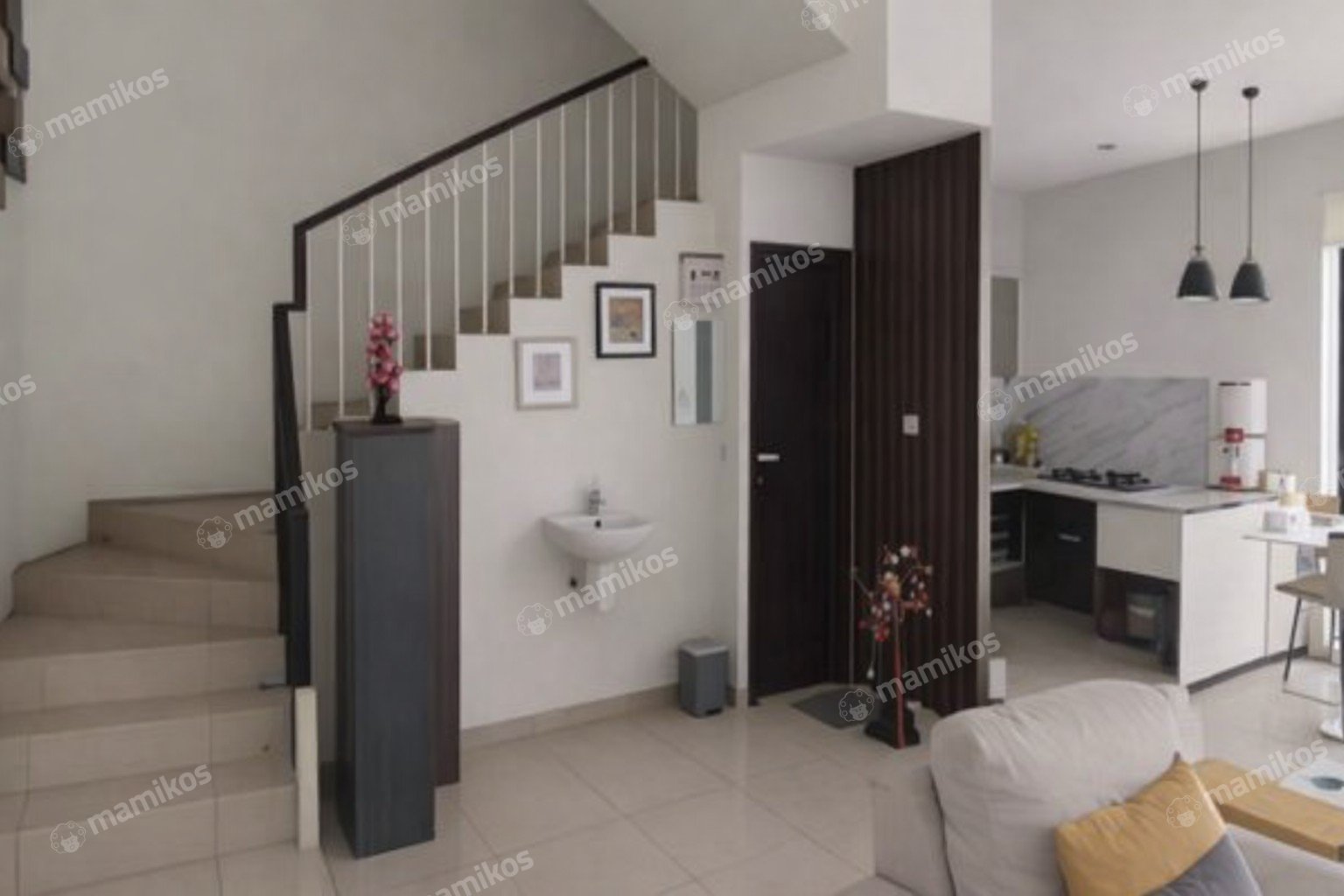 Rumah Sertifikat SHM 3 Kamar Tidur 3 Kamar Mandi Citra Garden Jakarta Barat - Photo 4