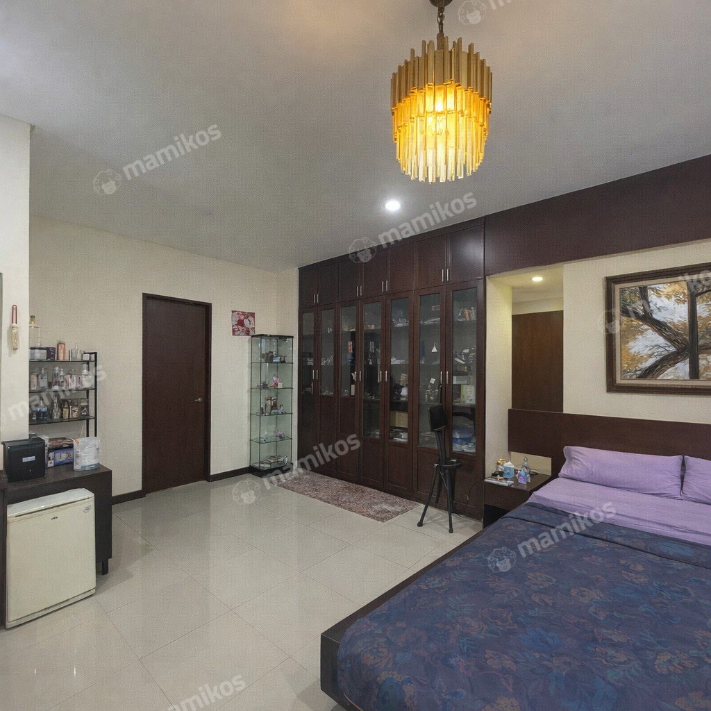 Rumah Sertifikat SHM 3 Kamar Tidur 3 Kamar Mandi Kemang Jakarta Selatan - Photo 3