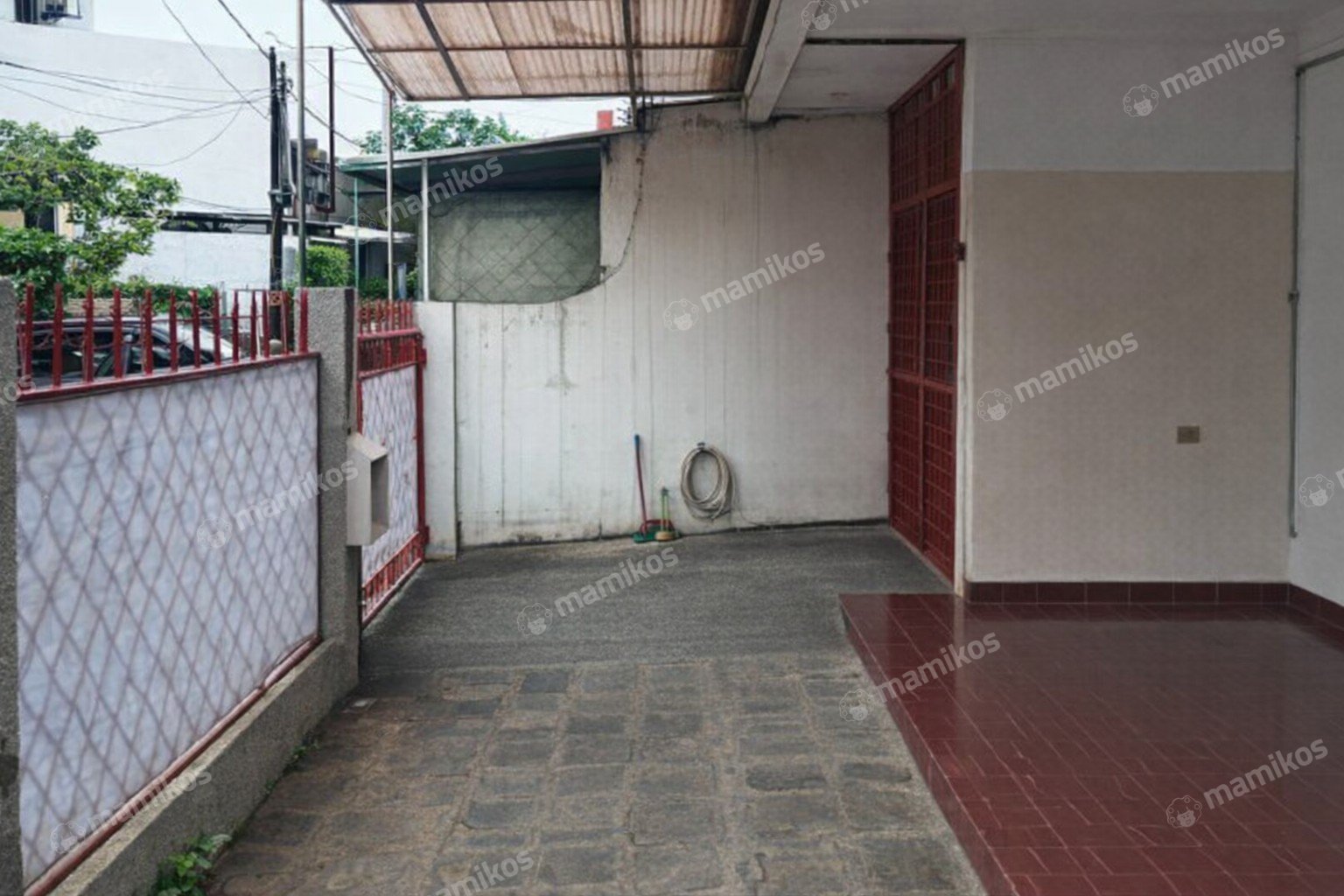Rumah Sertifikat SHM 8 Kamar Tidur 7 Kamar Mandi Rawamangun Jakarta Timur