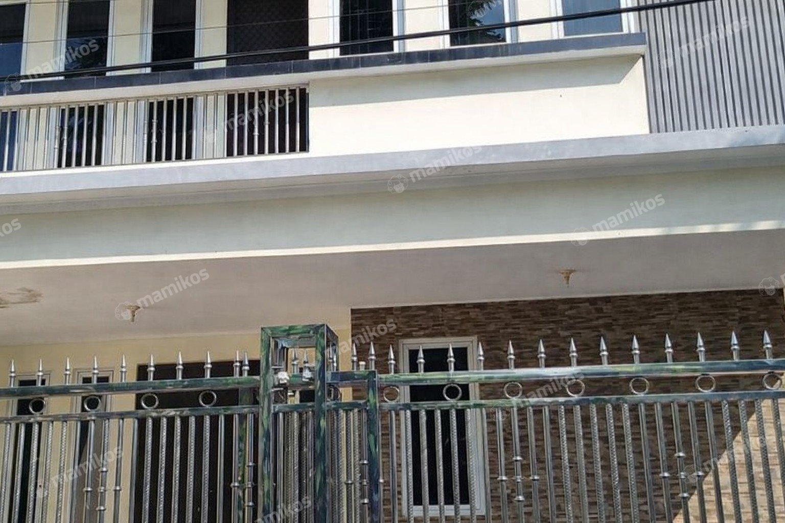 Rumah Sertifikat SHM 3 Kamar Tidur 3 Kamar Mandi Kelapa Gading Jakarta Utara