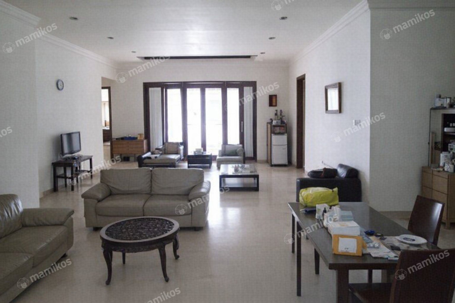 Rumah Sertifikat SHM 4 Kamar Tidur 4 Kamar Mandi Kebayoran Baru Jakarta Selatan - Photo 2