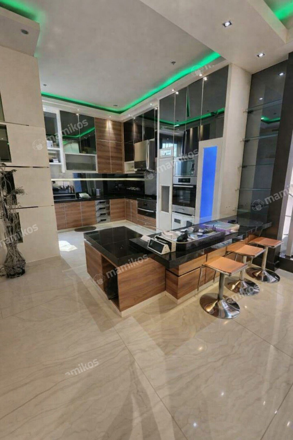 Rumah Sertifikat SHM 5 Kamar Tidur 4 Kamar Mandi Pantai Indah Kapuk Jakarta Utara - Photo 2