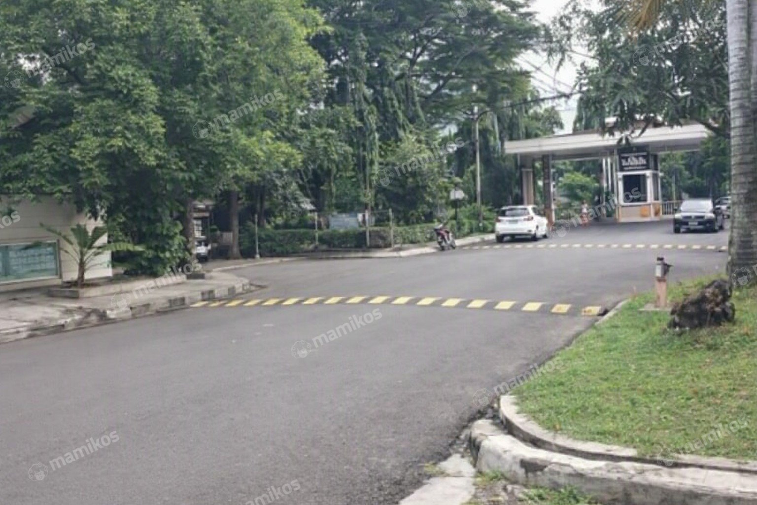 Rumah Sertifikat SHM 5 Kamar Tidur 5 Kamar Mandi Kelapa Gading Jakarta Utara - Photo 4
