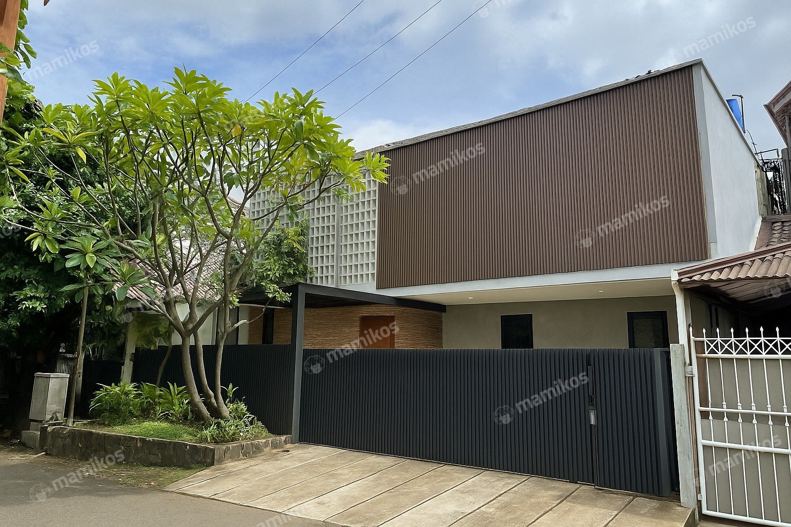 Rumah Sertifikat SHM 3 Kamar Tidur 4 Kamar Mandi Cilandak Jakarta Selatan