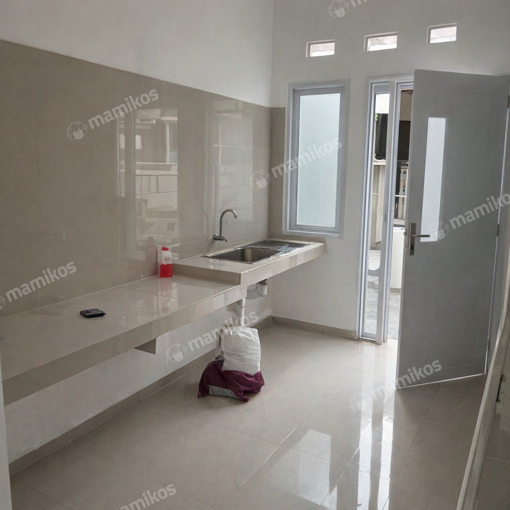 Rumah Sertifikat SHM 3 Kamar Tidur 2 Kamar Mandi Cilangkap Jakarta Timur - Photo 5