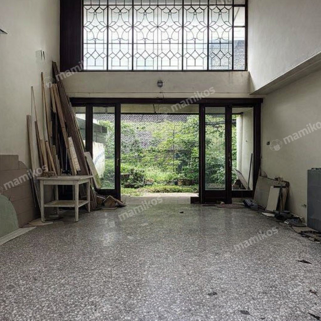 Rumah Sertifikat SHM 3 Kamar Tidur 2 Kamar Mandi Kebayoran Baru Jakarta Selatan - Photo 3