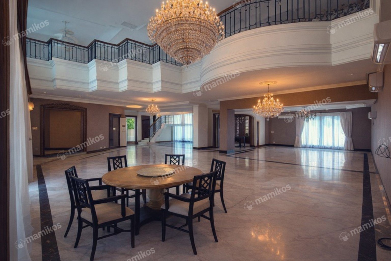 Rumah Sertifikat SHM 5 Kamar Tidur 5 Kamar Mandi Pondok Indah Jakarta Selatan