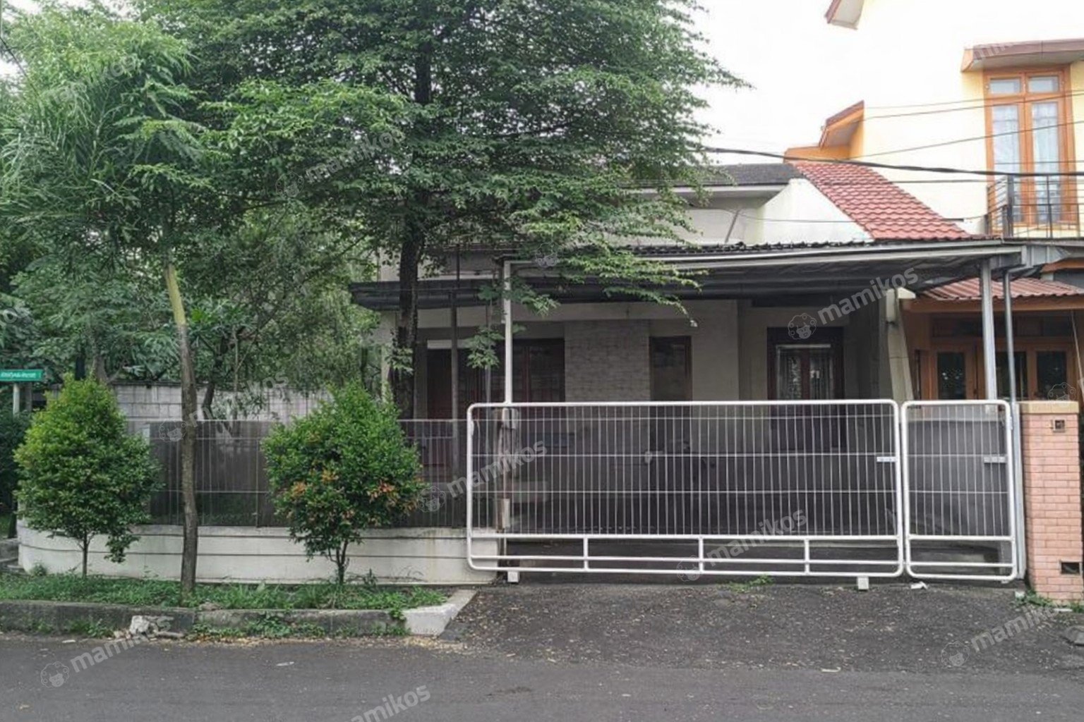 Rumah Sertifikat SHM 4 Kamar Tidur 3 Kamar Mandi Cakung Jakarta Timur
