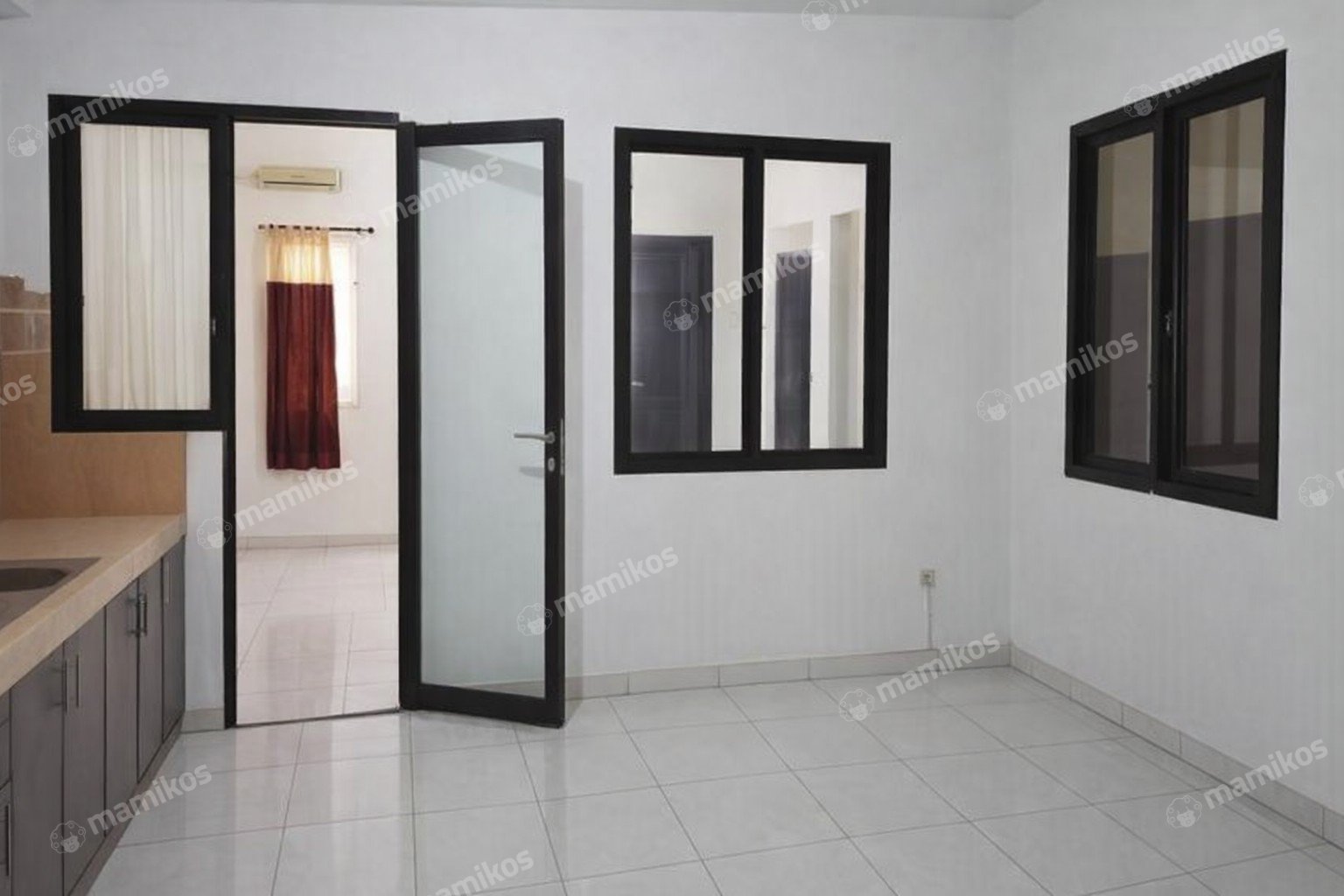 Rumah Sertifikat SHM 3 Kamar Tidur 2 Kamar Mandi Cibubur Jakarta Timur - Photo 2