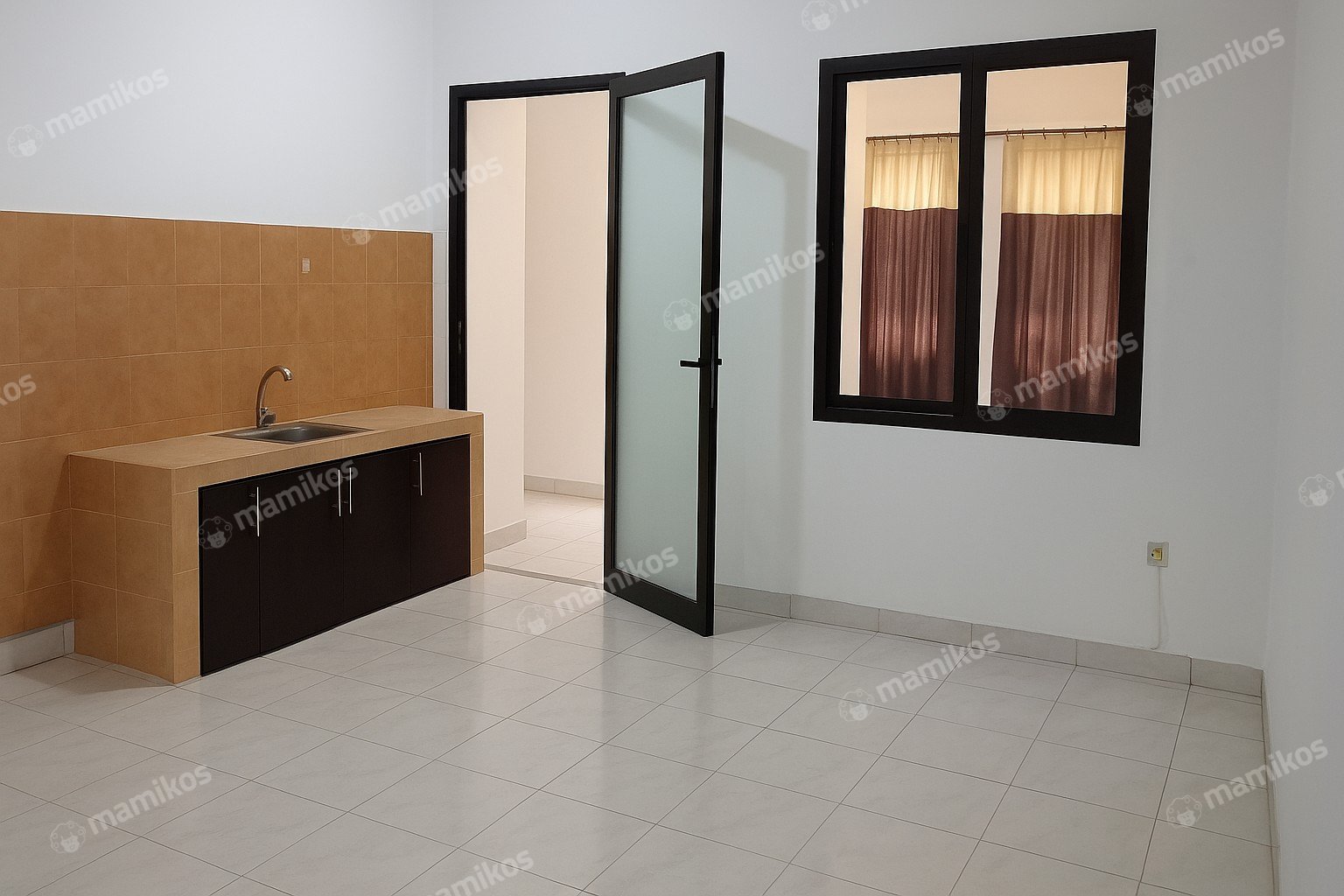 Rumah Sertifikat SHM 3 Kamar Tidur 2 Kamar Mandi Cibubur Jakarta Timur - Photo 3