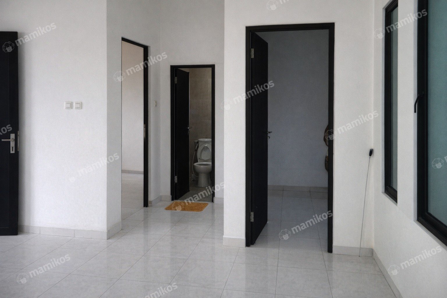Rumah Sertifikat SHM 3 Kamar Tidur 2 Kamar Mandi Cibubur Jakarta Timur - Photo 5