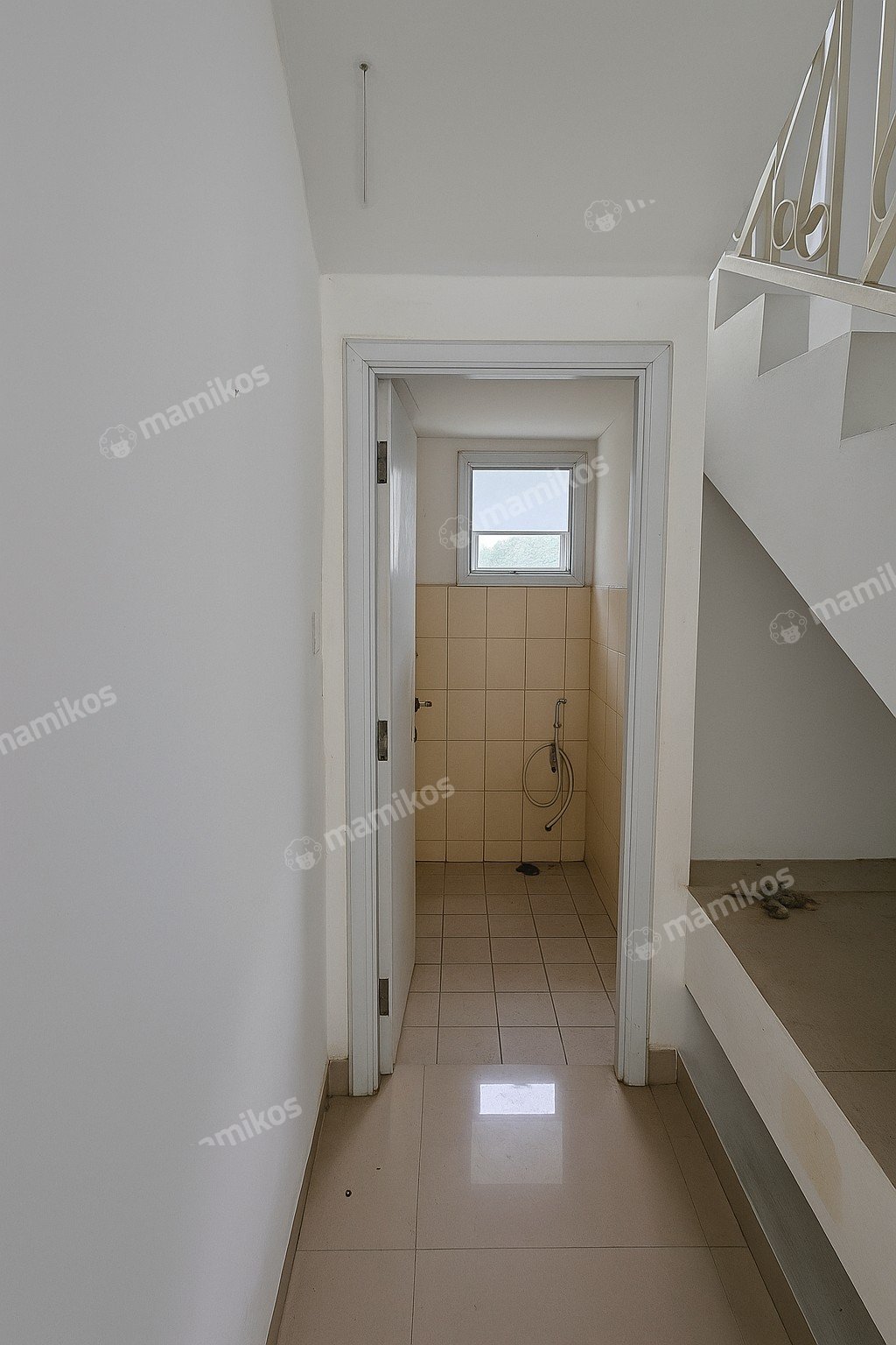 Rumah Sertifikat SHM 5 Kamar Tidur 4 Kamar Mandi Jakarta Garden City Jakarta Timur - Photo 5