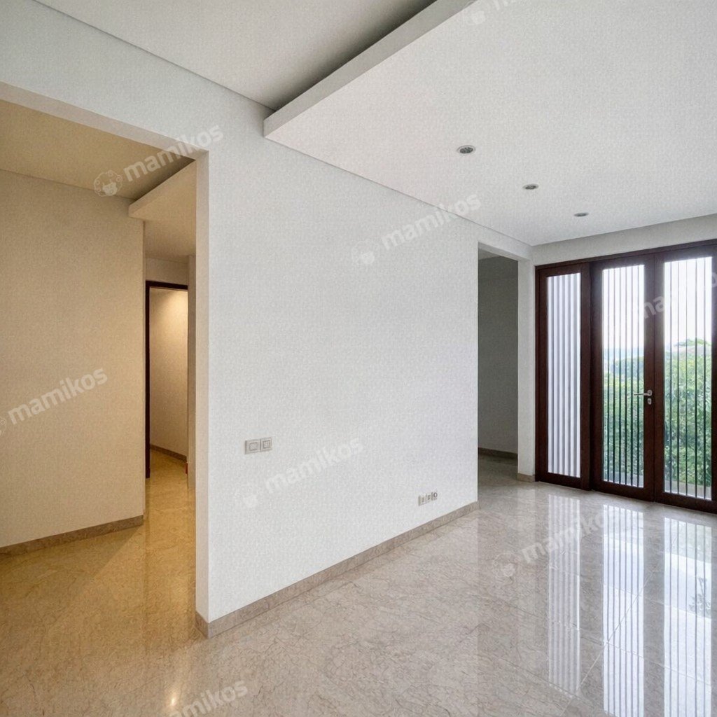 Rumah Sertifikat SHM 7 Kamar Tidur 5 Kamar Mandi Menteng Dalam Jakarta Selatan - Photo 2