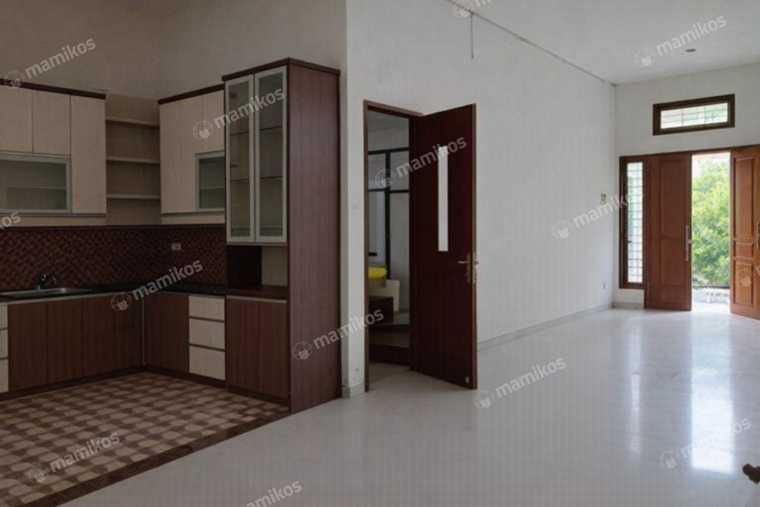 Rumah Sertifikat SHM 3 Kamar Tidur 3 Kamar Mandi Green garden Jakarta Barat