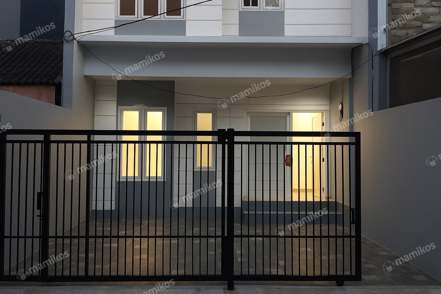 Rumah Sertifikat SHM 5 Kamar Tidur 4 Kamar Mandi Kelapa Gading Jakarta Utara