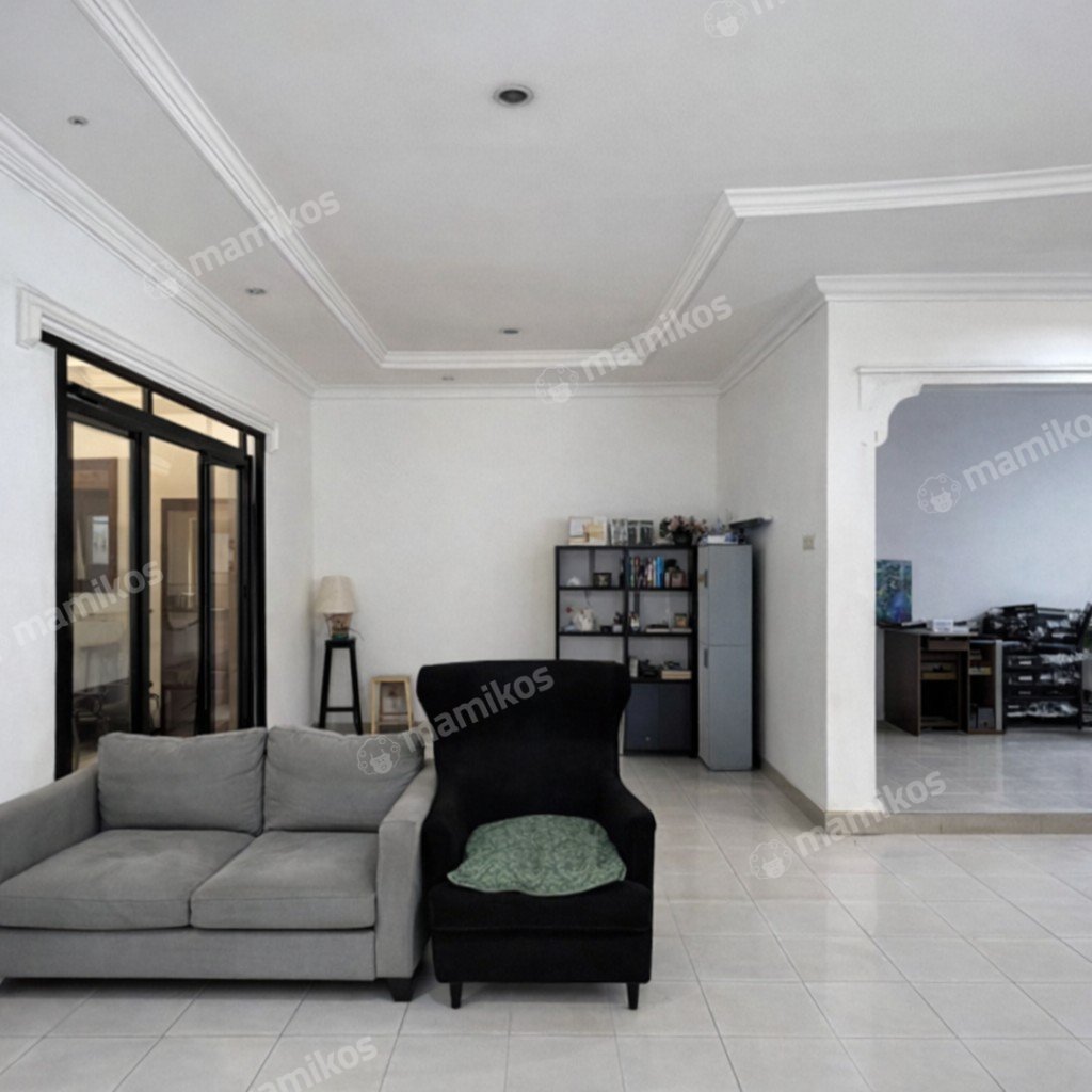 Rumah Sertifikat SHM 5 Kamar Tidur 4 Kamar Mandi Kemang Jakarta Selatan - Photo 2