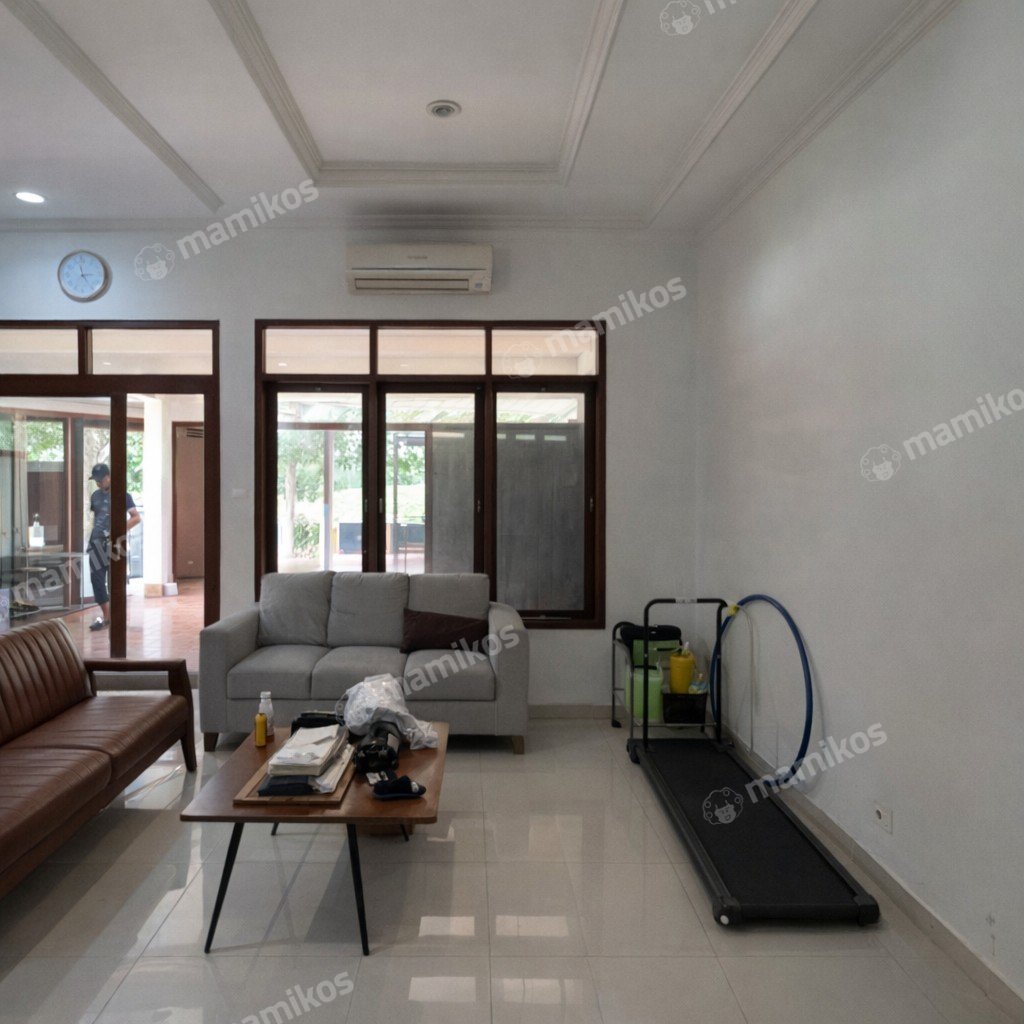 Rumah Sertifikat SHM 5 Kamar Tidur 4 Kamar Mandi Kemang Jakarta Selatan - Photo 4