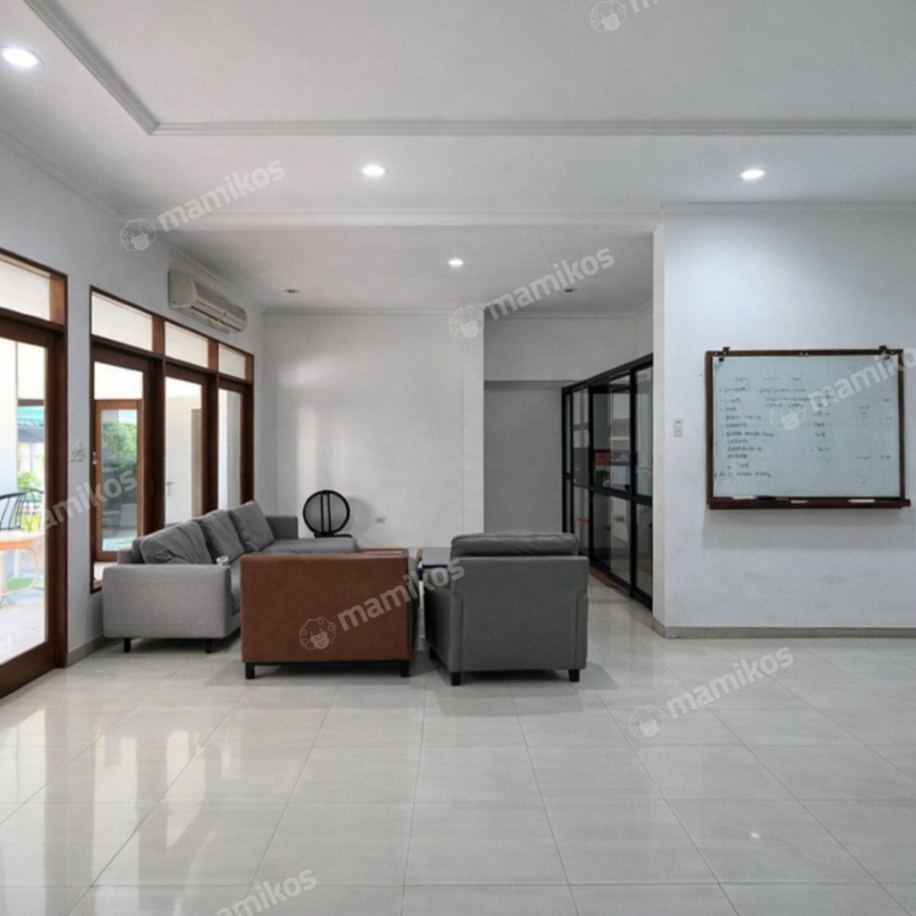 Rumah Sertifikat SHM 5 Kamar Tidur 4 Kamar Mandi Kemang Jakarta Selatan - Photo 5