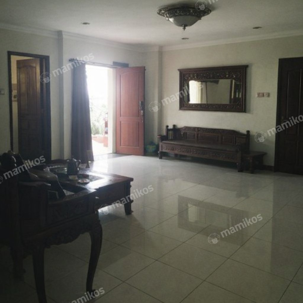 Rumah Sertifikat SHM 7 Kamar Tidur 8 Kamar Mandi Kemang Jakarta Selatan - Photo 4