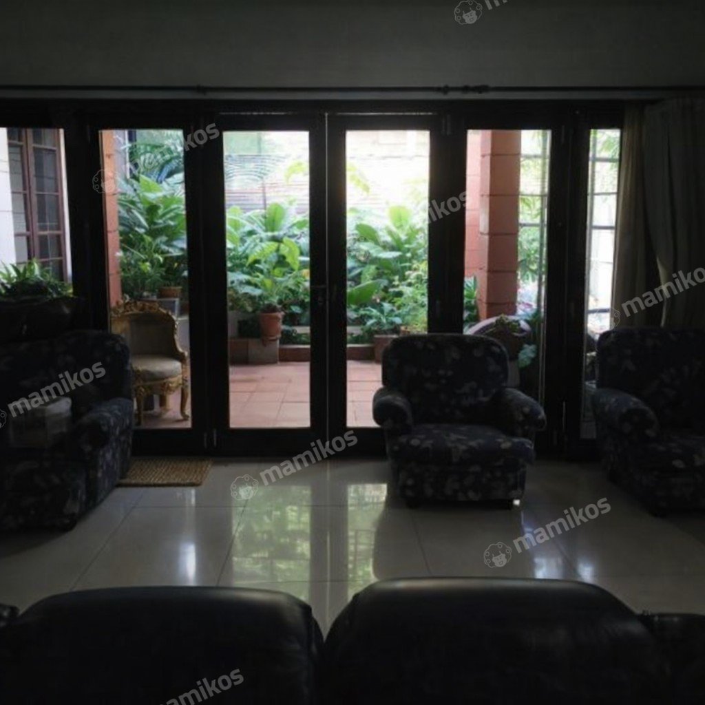 Rumah Sertifikat SHM 7 Kamar Tidur 8 Kamar Mandi Kemang Jakarta Selatan - Photo 5