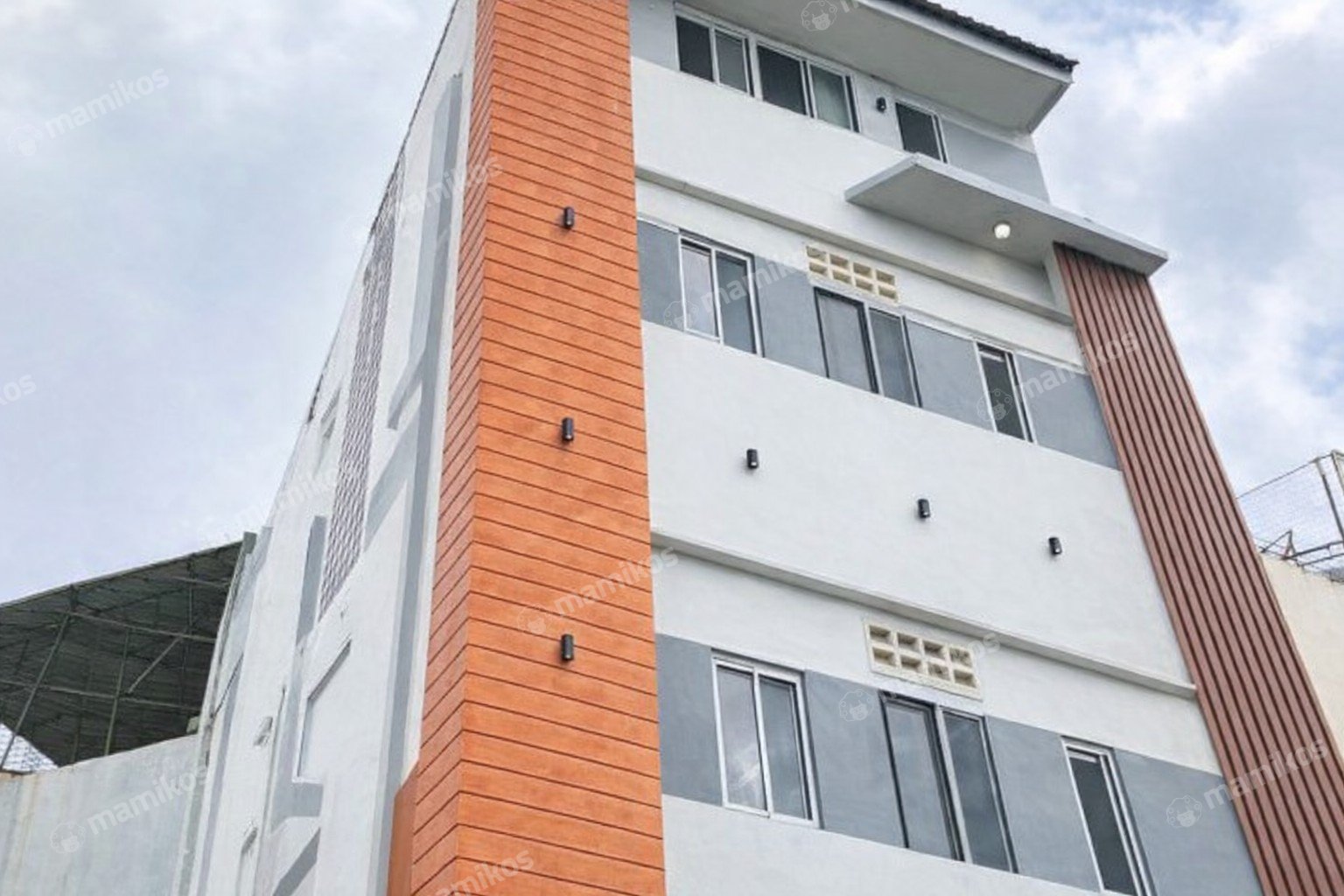 Rumah Baru Sertifikat SHM 21 Kamar Tidur Tomang Jakarta Barat