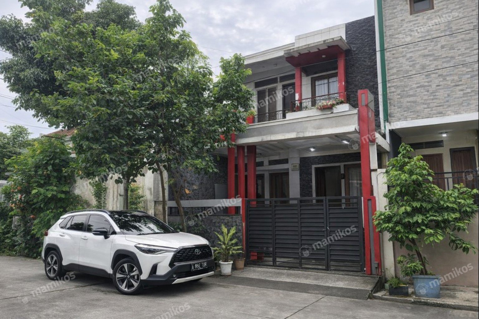 Rumah Sertifikat SHM 4 Kamar Tidur 4 Kamar Mandi Pondok Kelapa Jakarta Timur