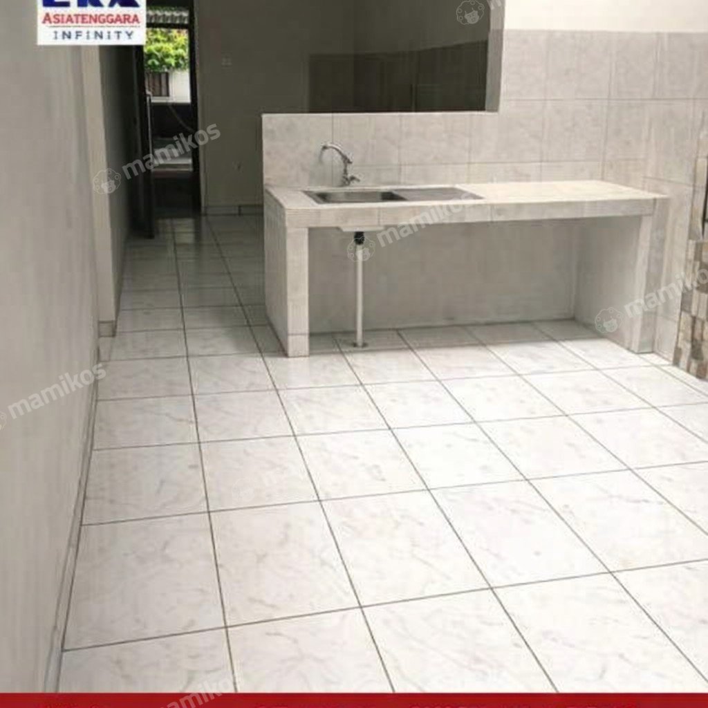 Rumah Sertifikat SHM 6 Kamar Tidur 8 Kamar Mandi Kebon Jeruk Jakarta Barat - Photo 2