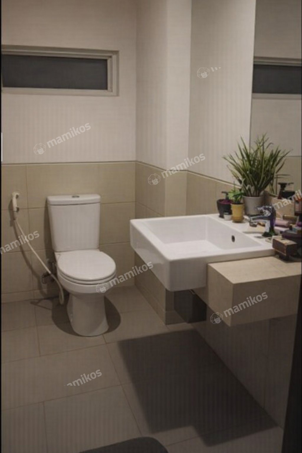 Rumah 4 Kamar Tidur 3 Kamar Mandi 2 Lantai Lebak Bulus Jakarta Selatan - Photo 4