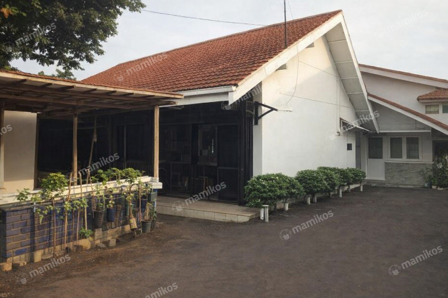 Rumah Sertifikat SHM 4 Kamar Tidur 4 Kamar Mandi Mampang Prapatan Jakarta Selatan - Photo 5