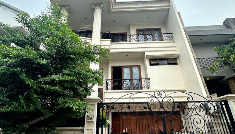 Rumah 4KT 4KM Permata Buana Jakarta Barat
