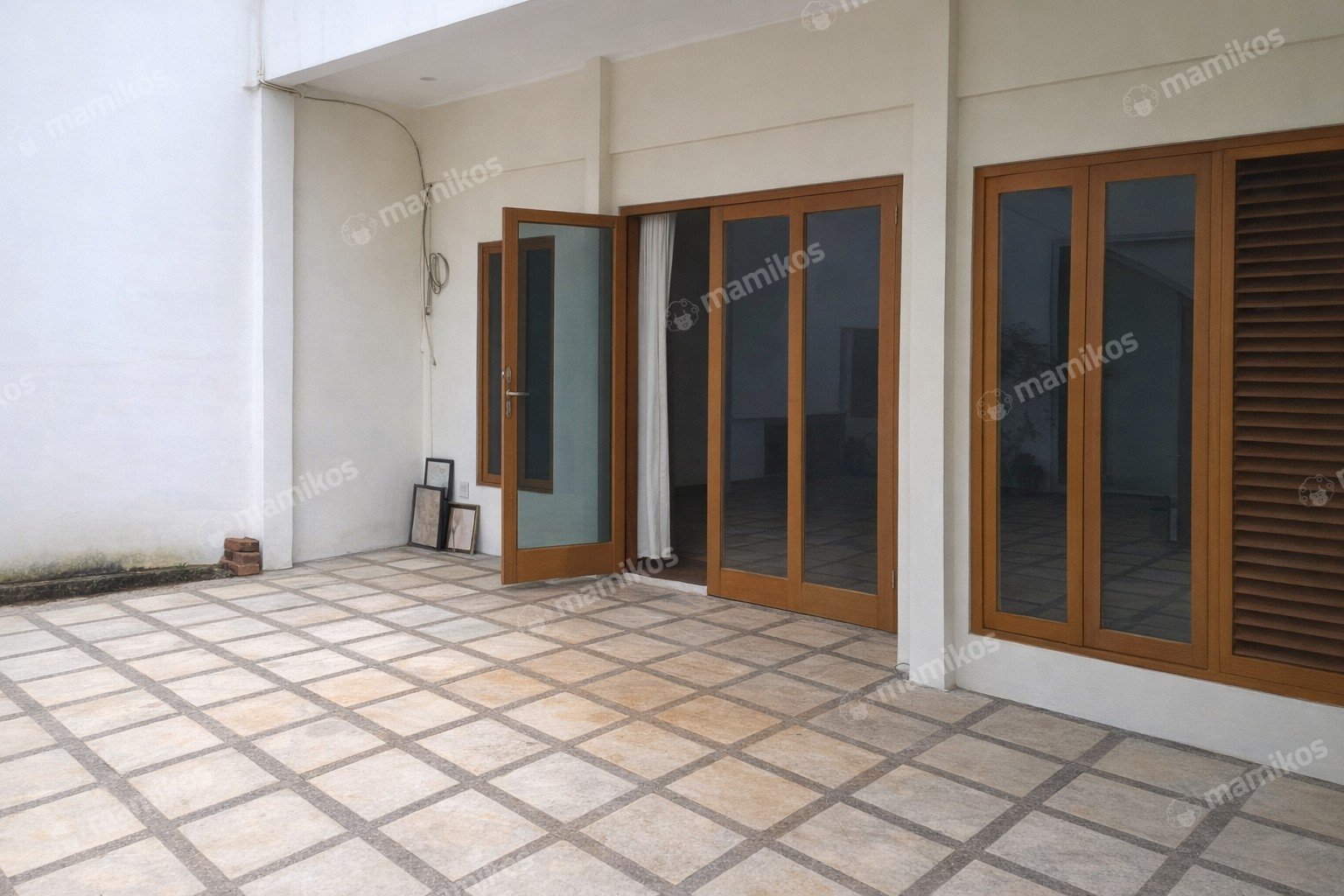 Rumah 4 Kamar Tidur 3 Kamar Mandi 2 Lantai Green garden Jakarta Barat - Photo 4