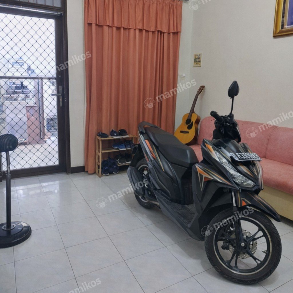Rumah Sertifikat SHM 6 Kamar Tidur 2 Kamar Mandi Kalideres Jakarta Barat - Photo 3