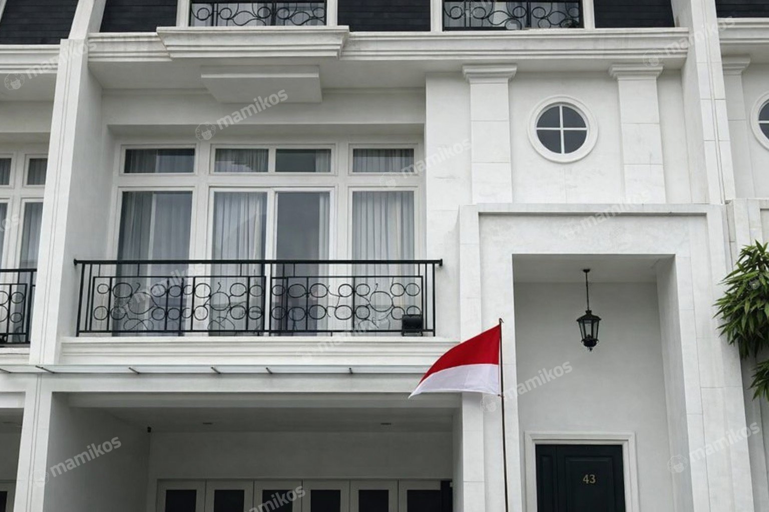 Rumah Sertifikat SHM 3 Kamar Tidur 4 Kamar Mandi Meruya Jakarta Barat