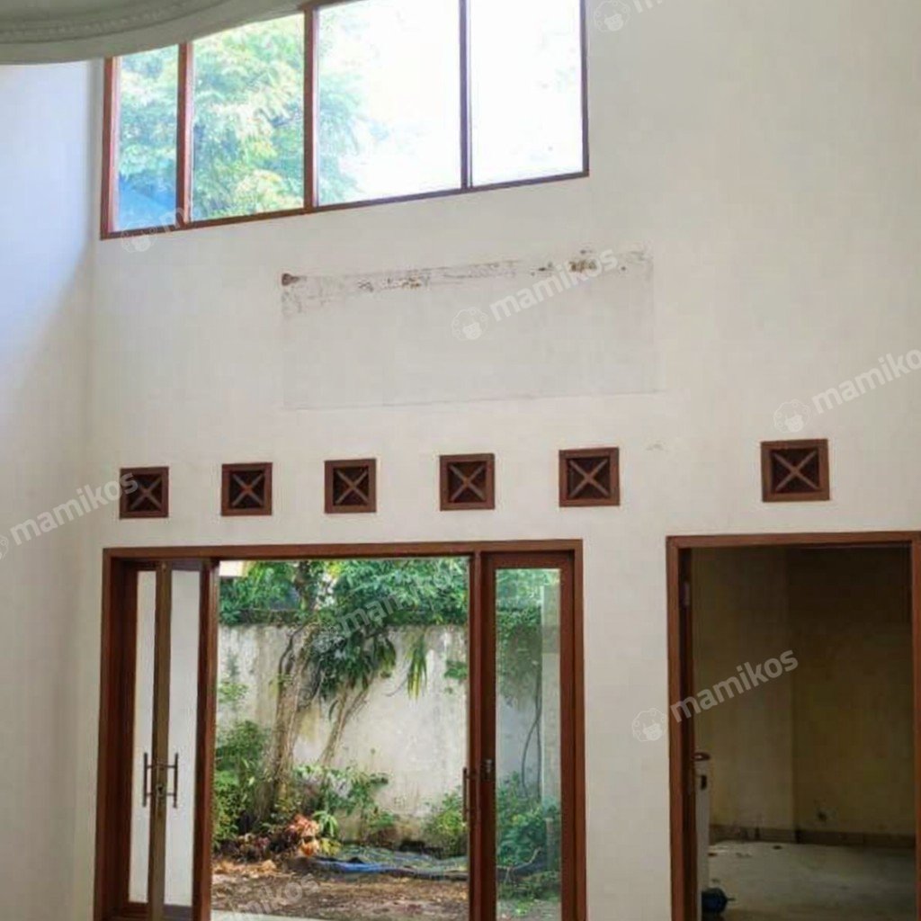 Rumah Sertifikat SHM 5 Kamar Tidur 4 Kamar Mandi Cibubur Jakarta Timur - Photo 4