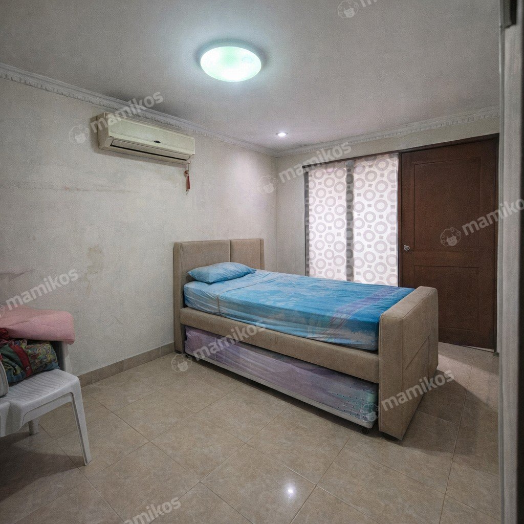 Rumah Sertifikat SHM 4 Kamar Tidur 4 Kamar Mandi Kedoya Jakarta Barat - Photo 3
