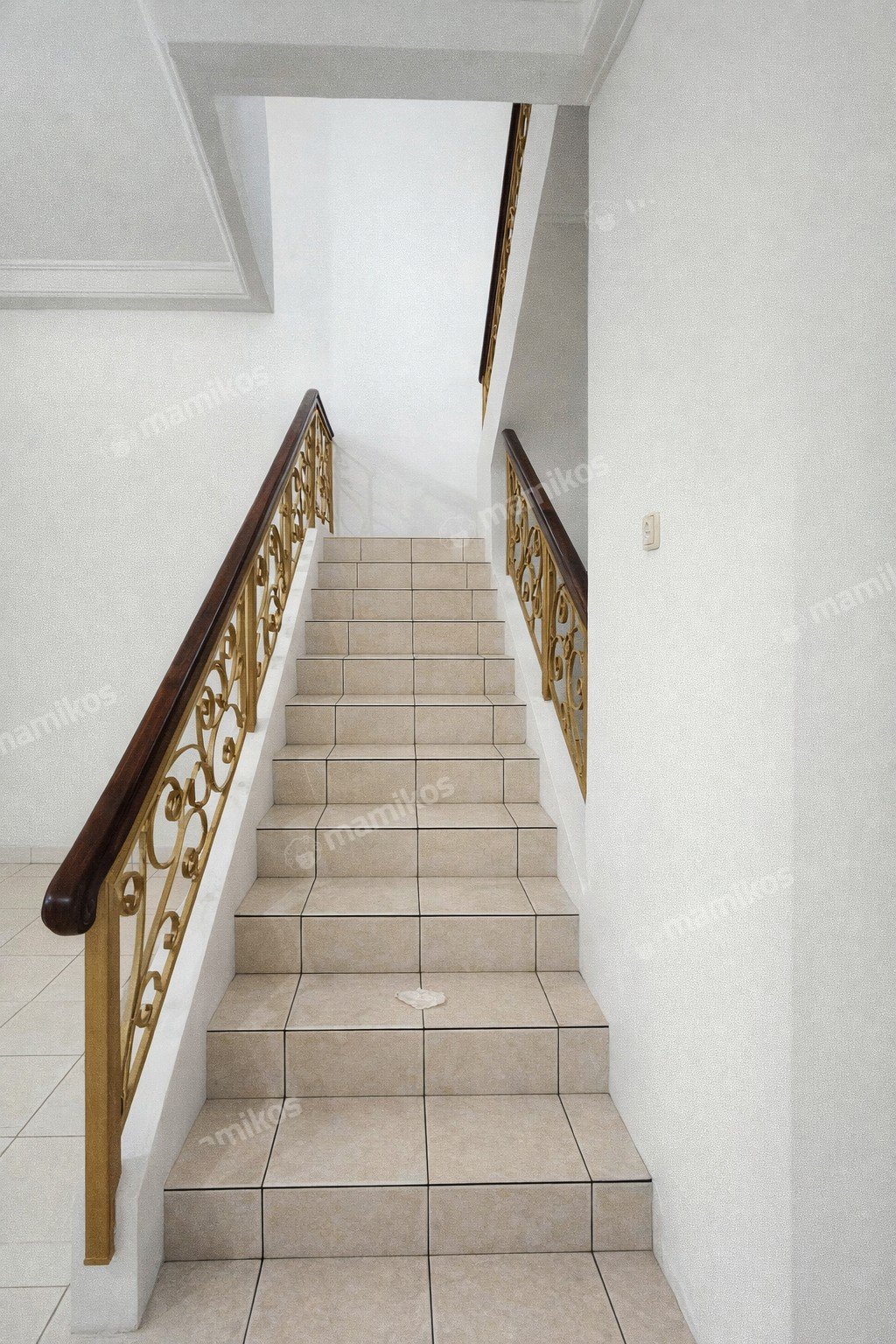 Rumah Sertifikat SHM 4 Kamar Tidur 3 Kamar Mandi Kota Wisata Jakarta Timur - Photo 5