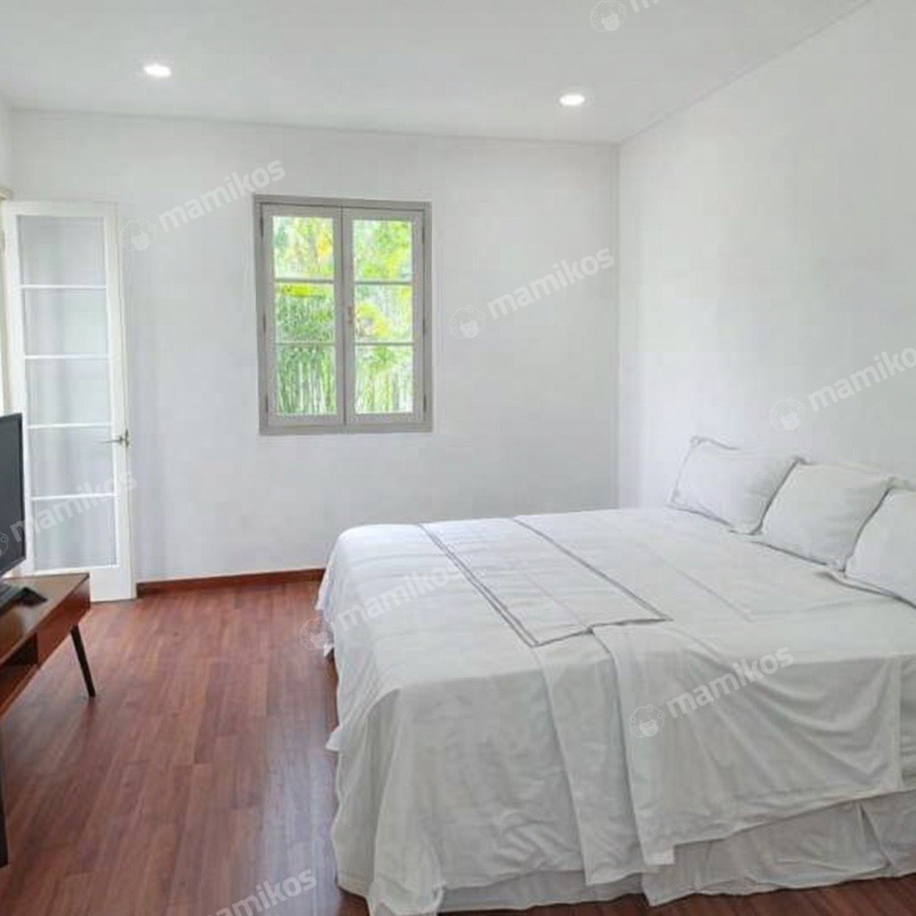 Rumah Sertifikat SHM 3 Kamar Tidur 3 Kamar Mandi Kemang Jakarta Selatan - Photo 4