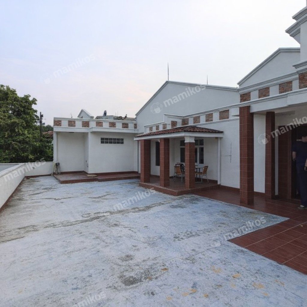 Rumah Sertifikat SHM 7 Kamar Tidur 7 Kamar Mandi Tomang Jakarta Barat - Photo 4