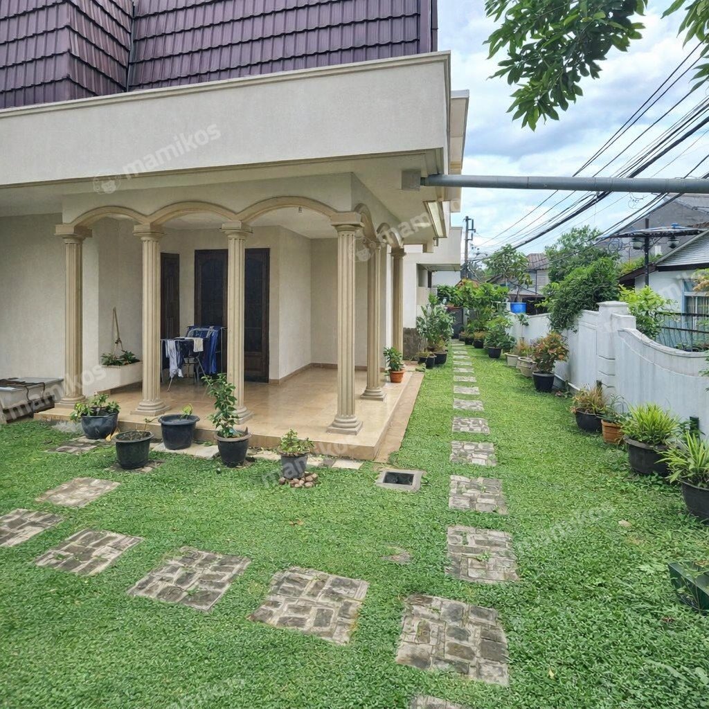 Rumah Sertifikat SHM 5 Kamar Tidur 3 Kamar Mandi Rawamangun Jakarta Timur - Photo 2