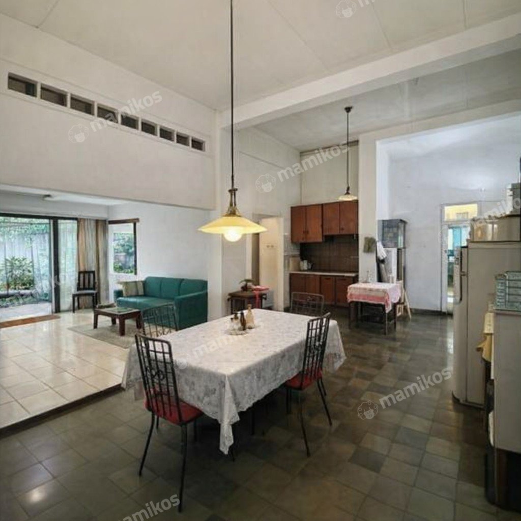 Rumah 4 Kamar Tidur 3 Kamar Mandi 1 Lantai Kebayoran Baru Jakarta Selatan - Photo 2