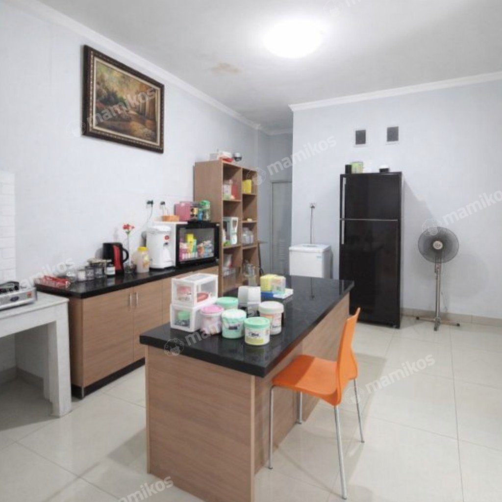 Rumah Sertifikat SHM 4 Kamar Tidur 3 Kamar Mandi Kebon Jeruk Jakarta Barat - Photo 3