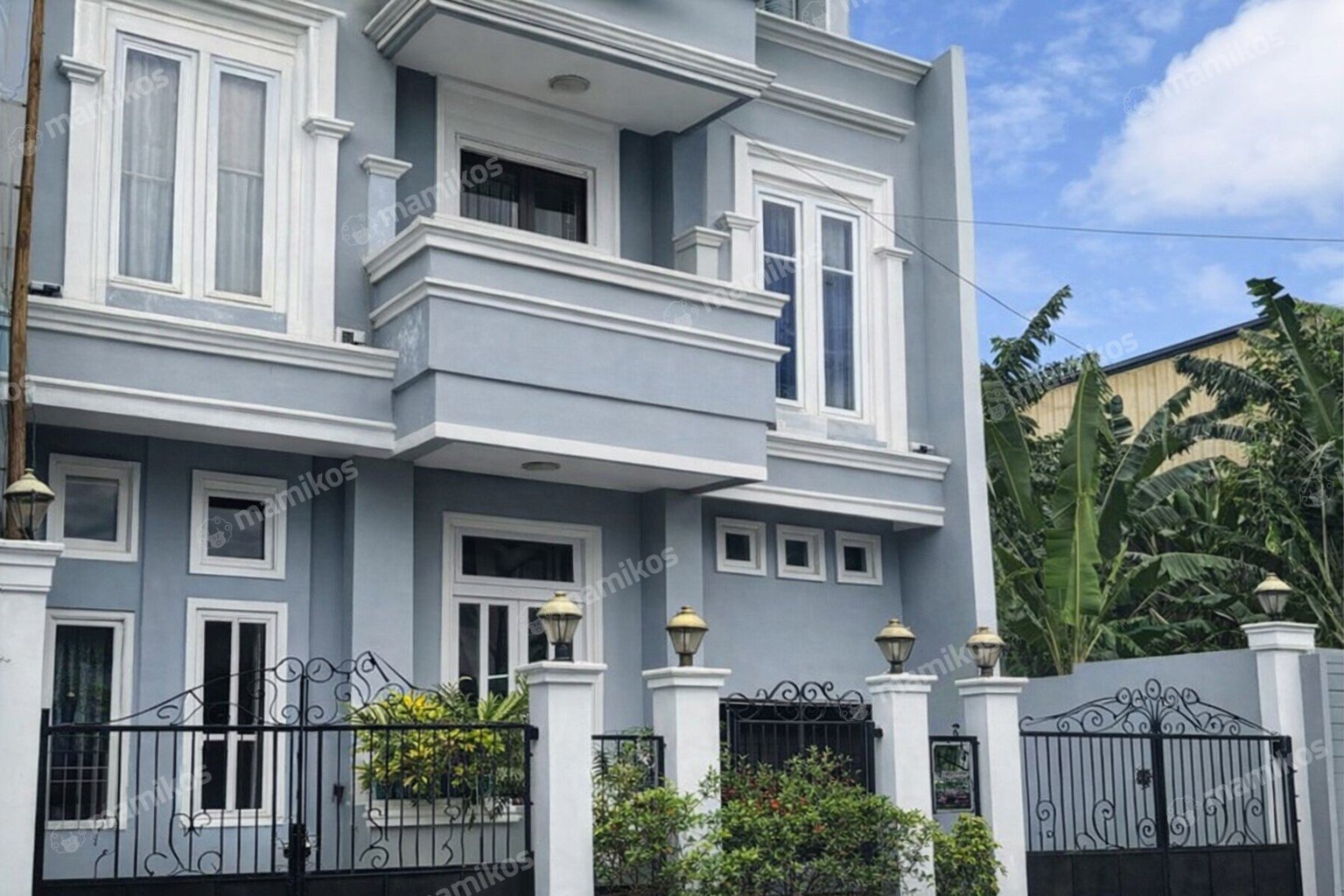 Rumah Sertifikat SHM 6 Kamar Tidur 6 Kamar Mandi Gandaria Jakarta Selatan
