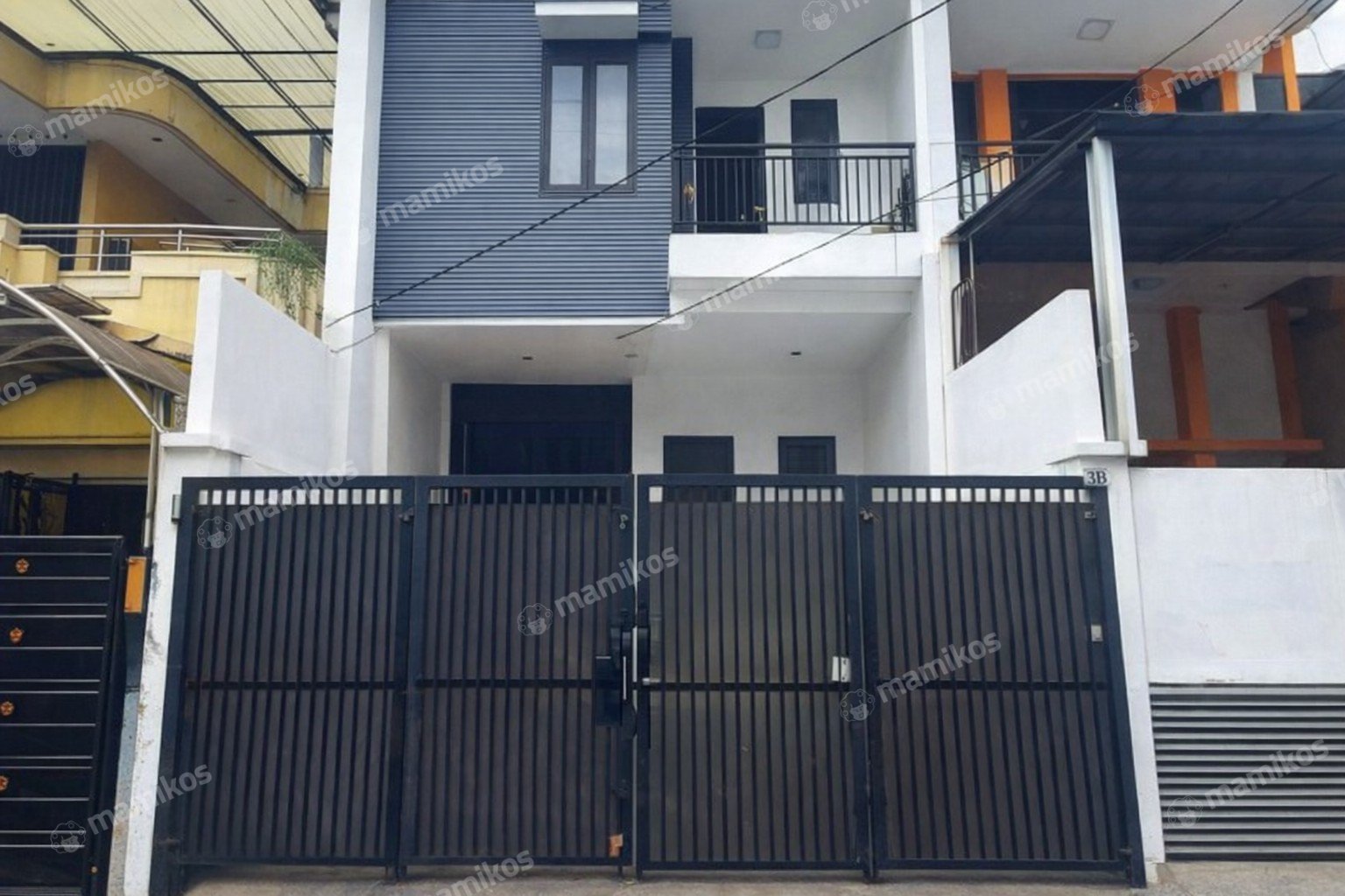 Rumah Sertifikat SHM 3 Kamar Tidur 3 Kamar Mandi Tomang Jakarta Barat