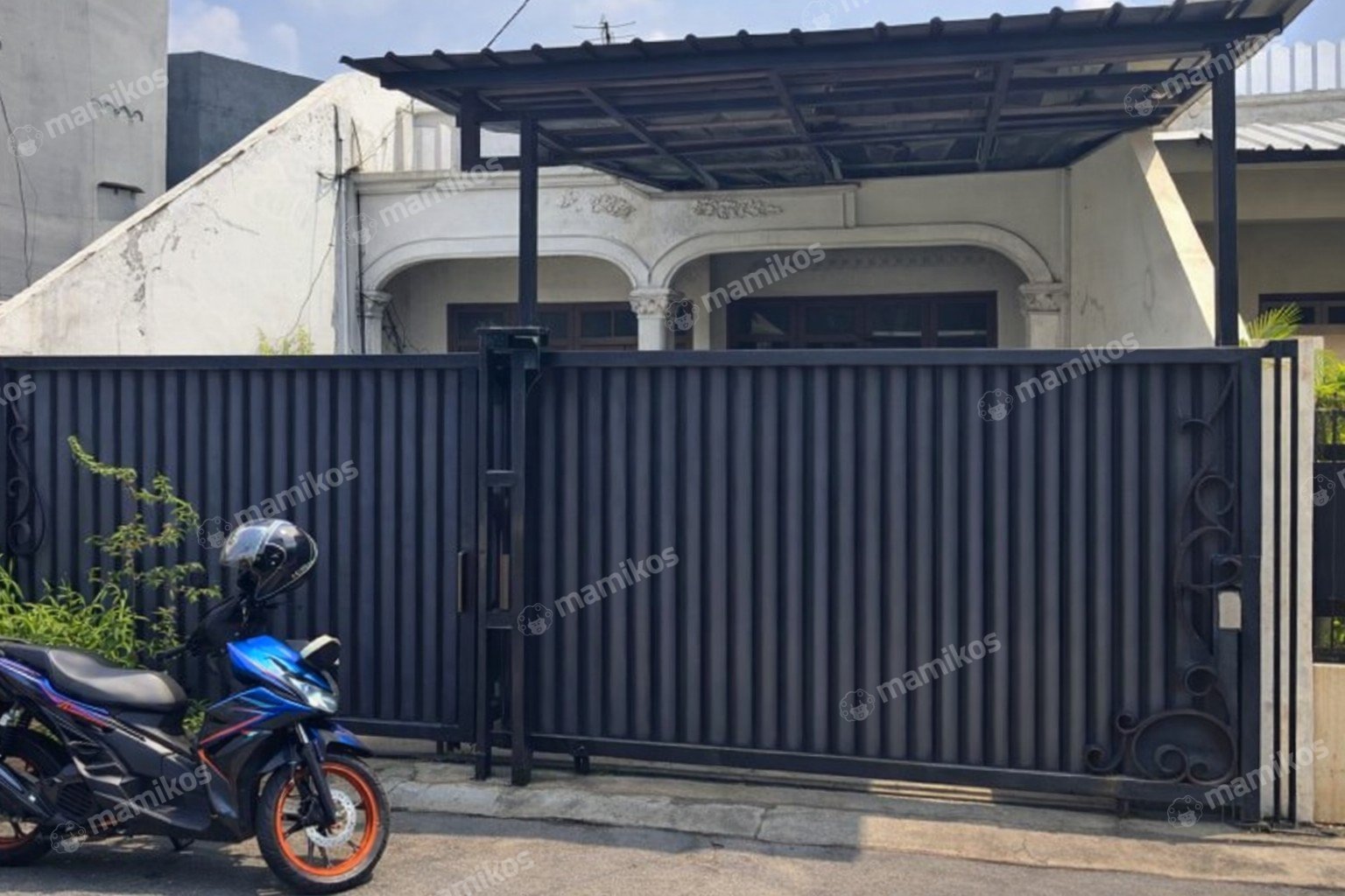Rumah Sertifikat SHM 4 Kamar Tidur 2 Kamar Mandi Matraman Jakarta Timur