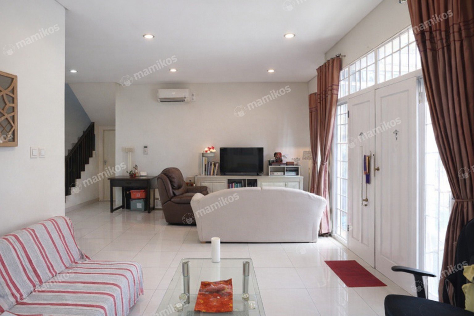 Rumah Sertifikat SHM 3 Kamar Tidur 3 Kamar Mandi Puri Mansion Jakarta Barat