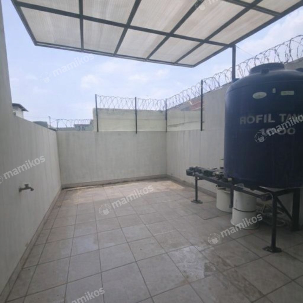 Rumah Sertifikat SHM 3 Kamar Tidur 2 Kamar Mandi Taman Ratu Jakarta Barat - Photo 4