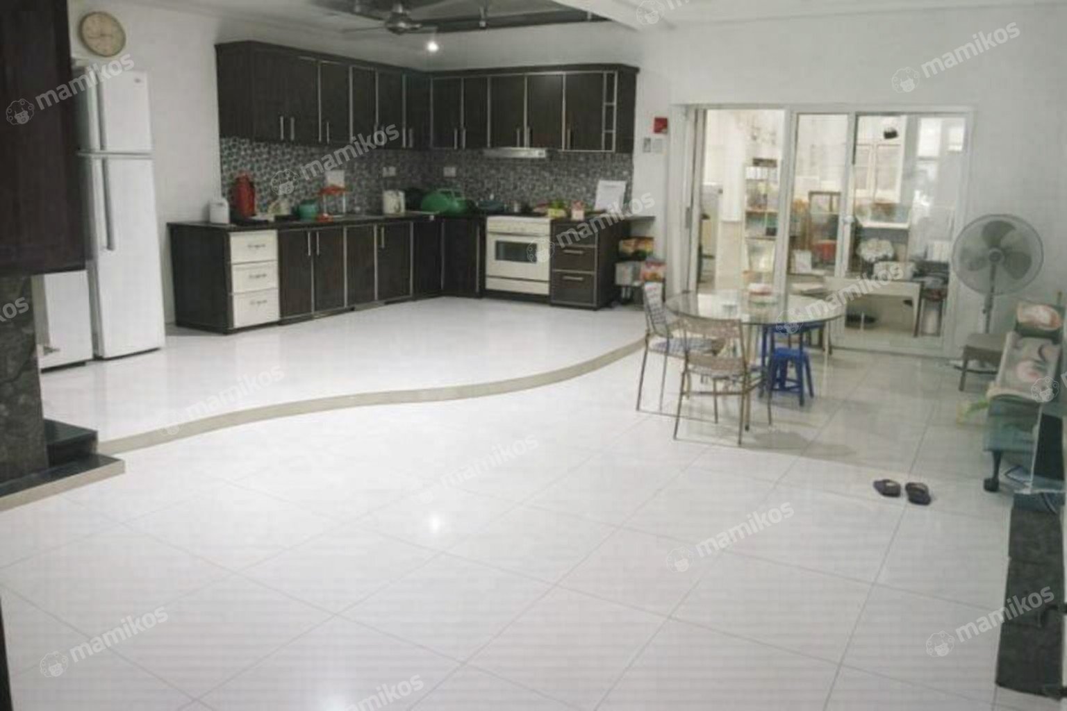 Rumah Sertifikat SHM 3 Kamar Tidur 3 Kamar Mandi Pluit Jakarta Utara - Photo 2
