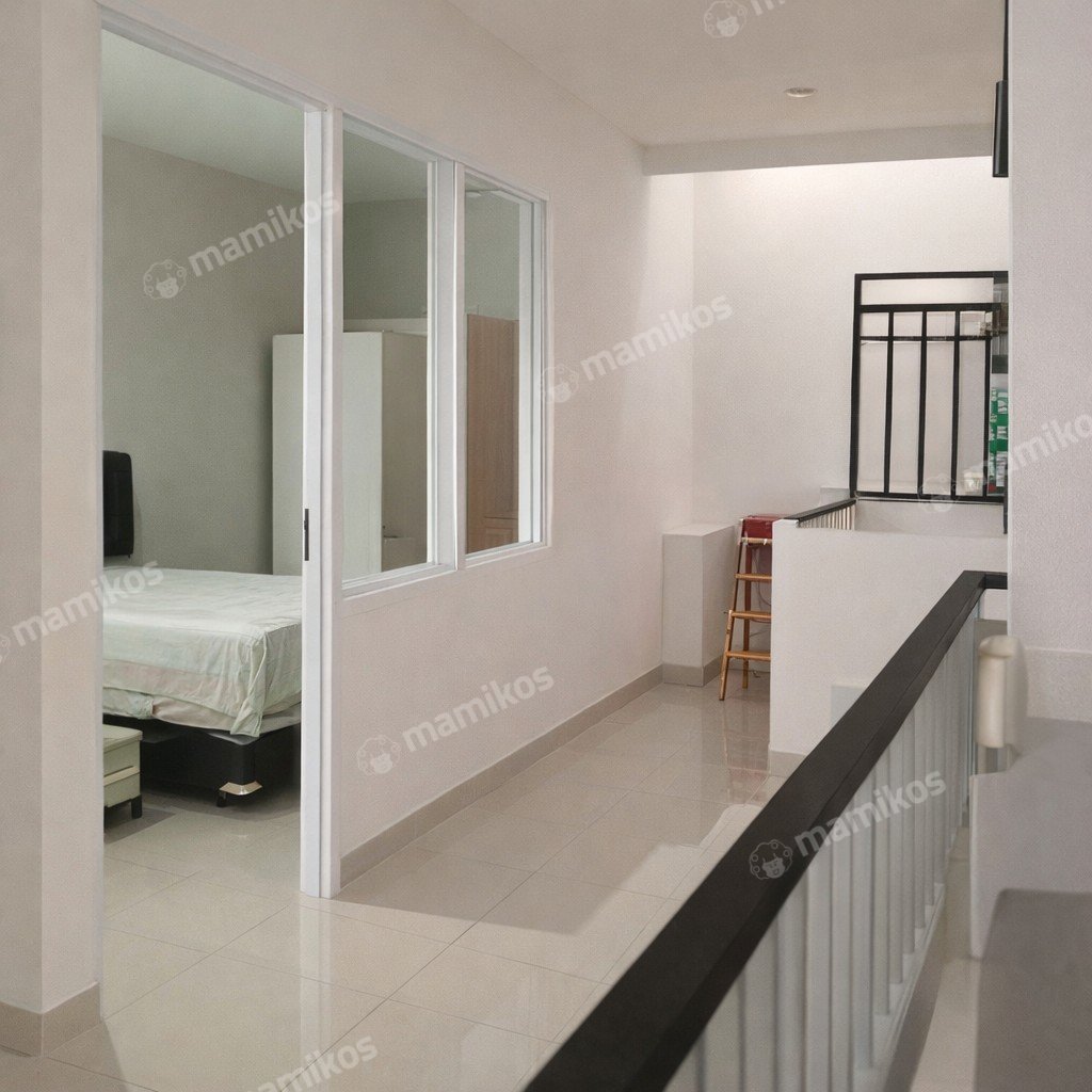 Rumah 4 Kamar Tidur 2 Kamar Mandi 2 Lantai Duri Kepa Jakarta Barat - Photo 2
