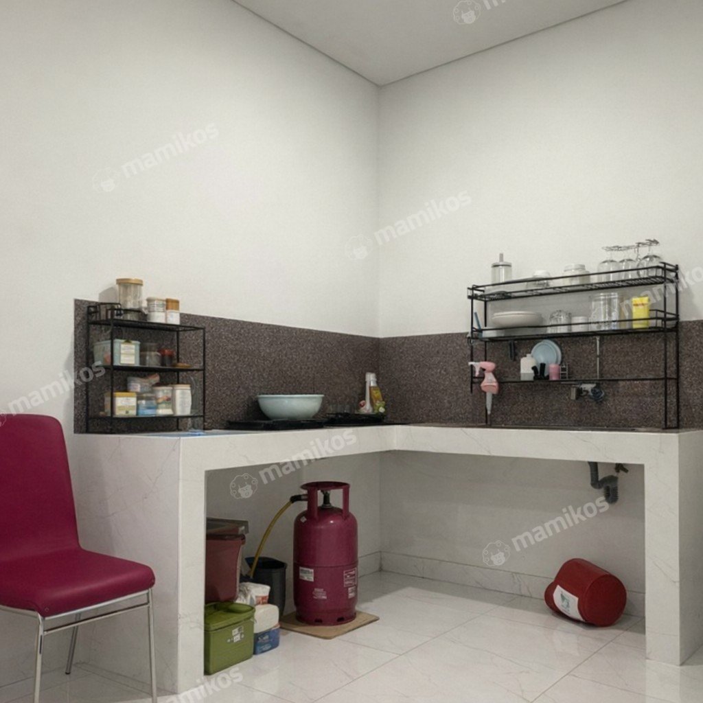 Rumah Sertifikat HGB 3 Kamar Tidur 2 Kamar Mandi Kota Wisata Jakarta Timur - Photo 5