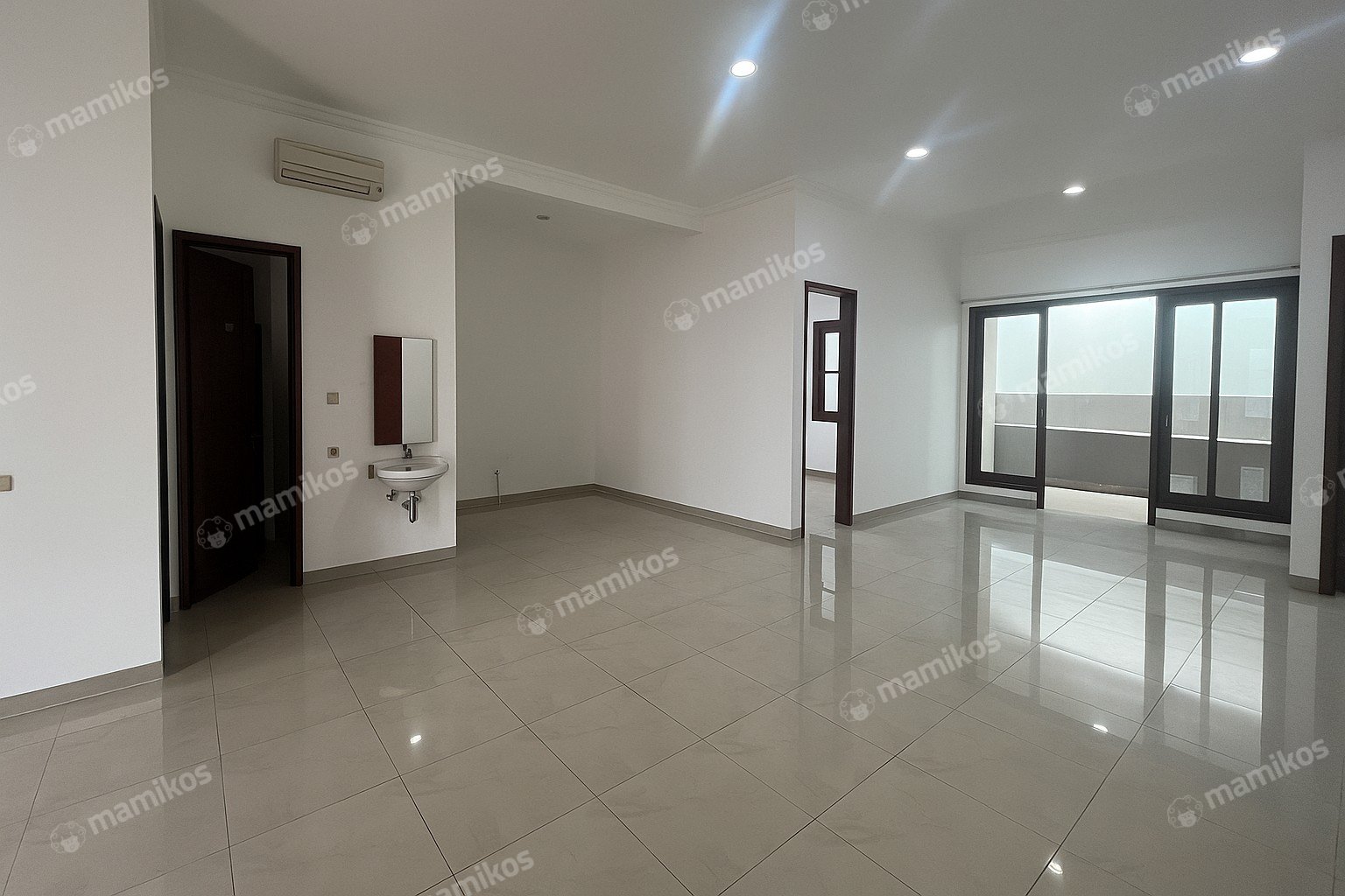 Rumah Sertifikat SHM 3 Kamar Tidur 2 Kamar Mandi Meruya Jakarta Barat